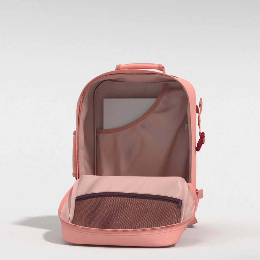 Classic Cabin Backpack 36L