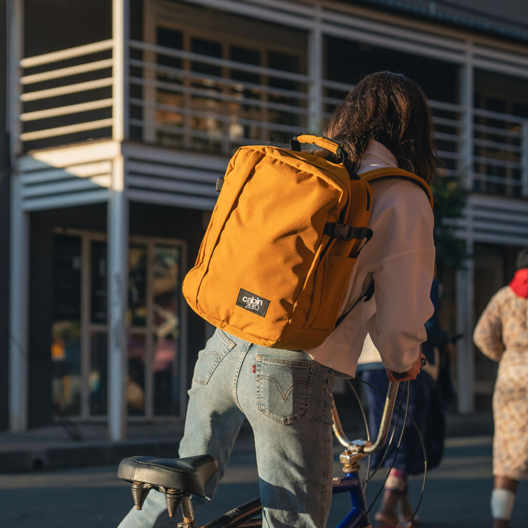 Classic Tech Backpack 28L Orange Chill