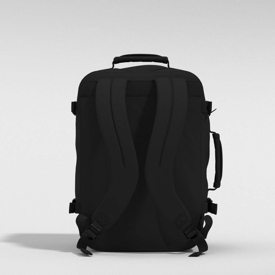 cabin zero クラシック44 ブラックバックパック Classic Backpack & Rucksack - 36L Absolute Black | CABINZERO
