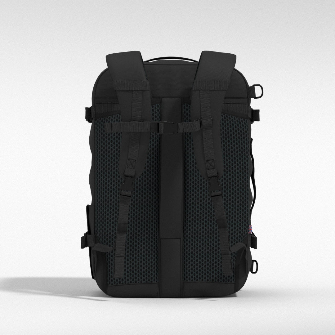 Classic Plus Backpack 42L Absolute Black