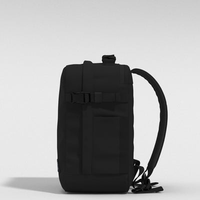 Classic Tech Backpack 28L Absolute Black