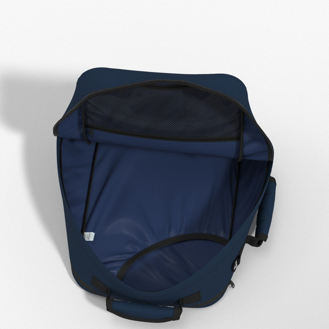 Classic Tech Backpack 28L Navy