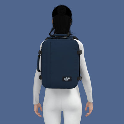 Classic Cabin Backpack 28L Navy