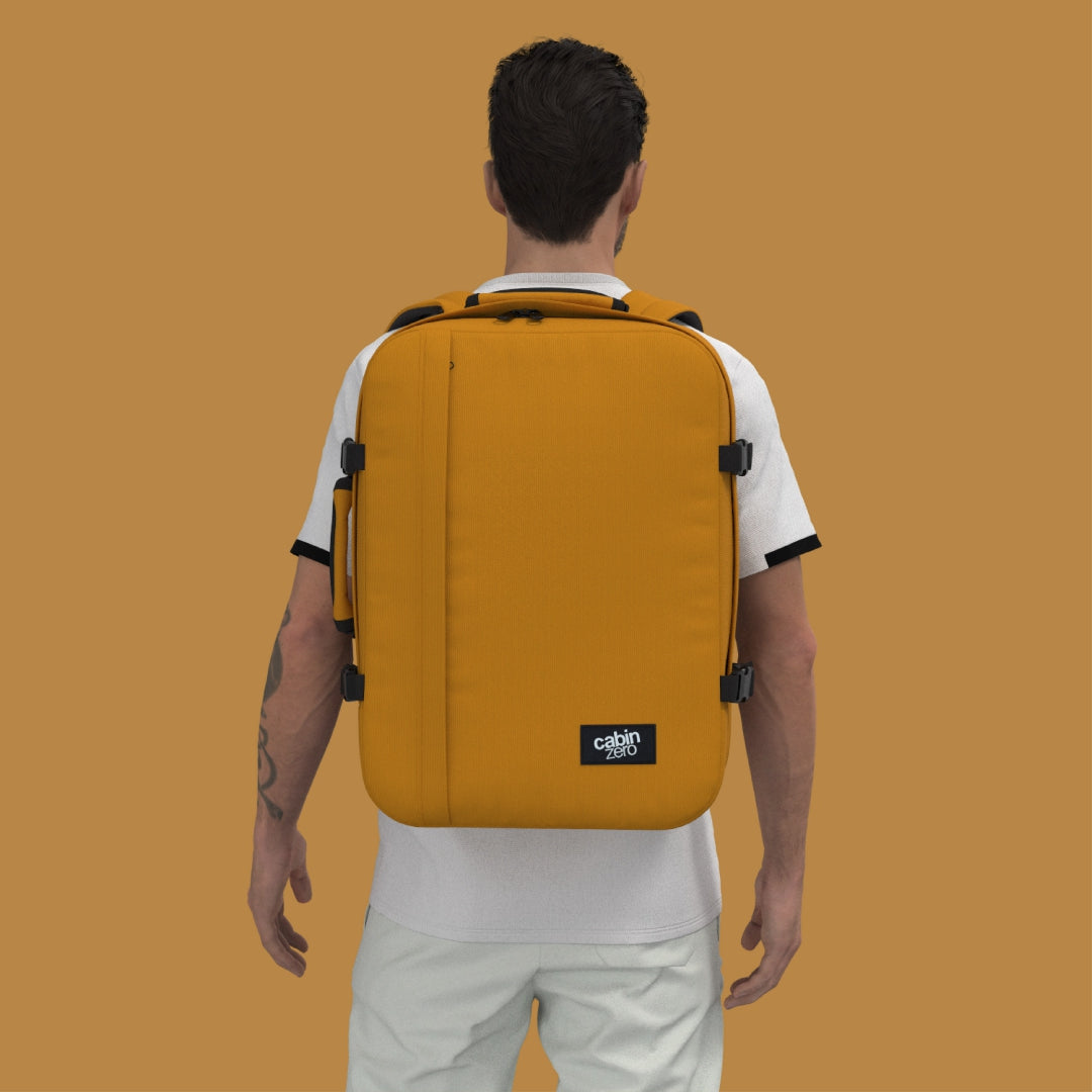 Classic Cabin Backpack 44L Orange Chill