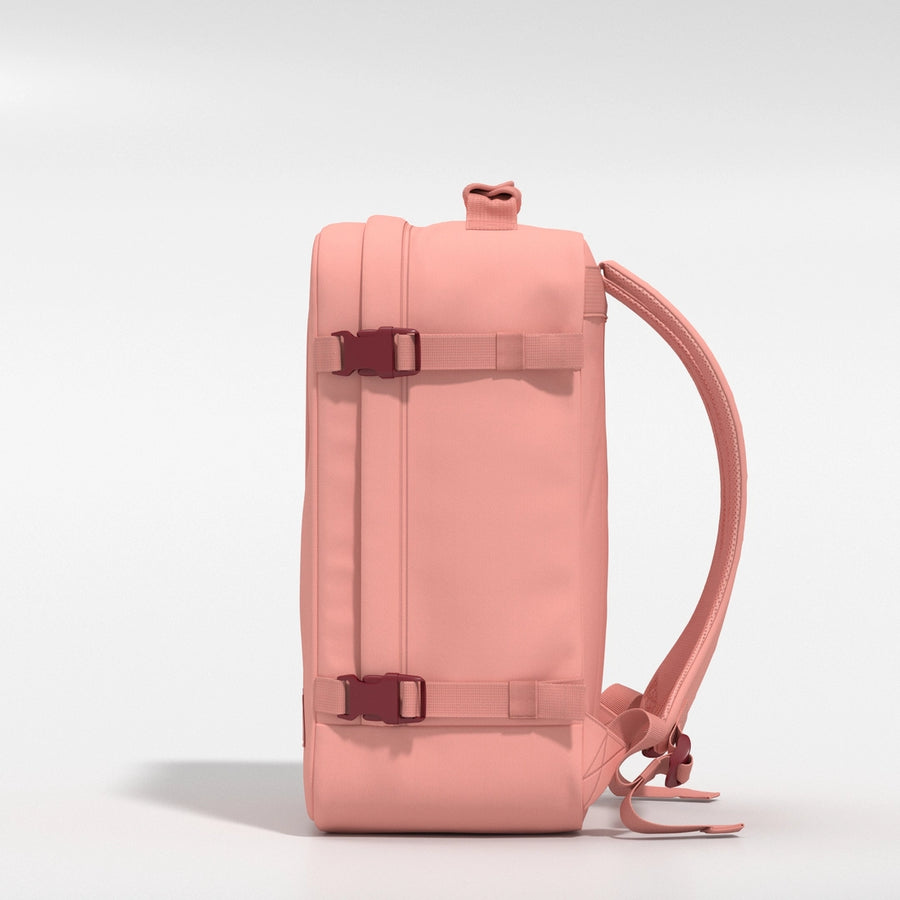 Classic Cabin Backpack 36L