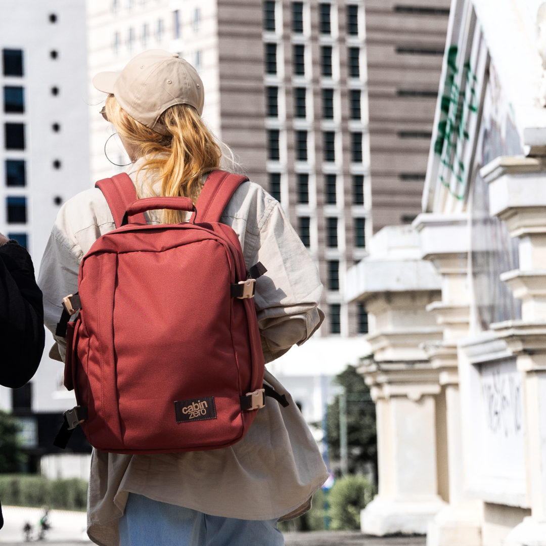 Classic Cabin Backpack 28L Sangria Red