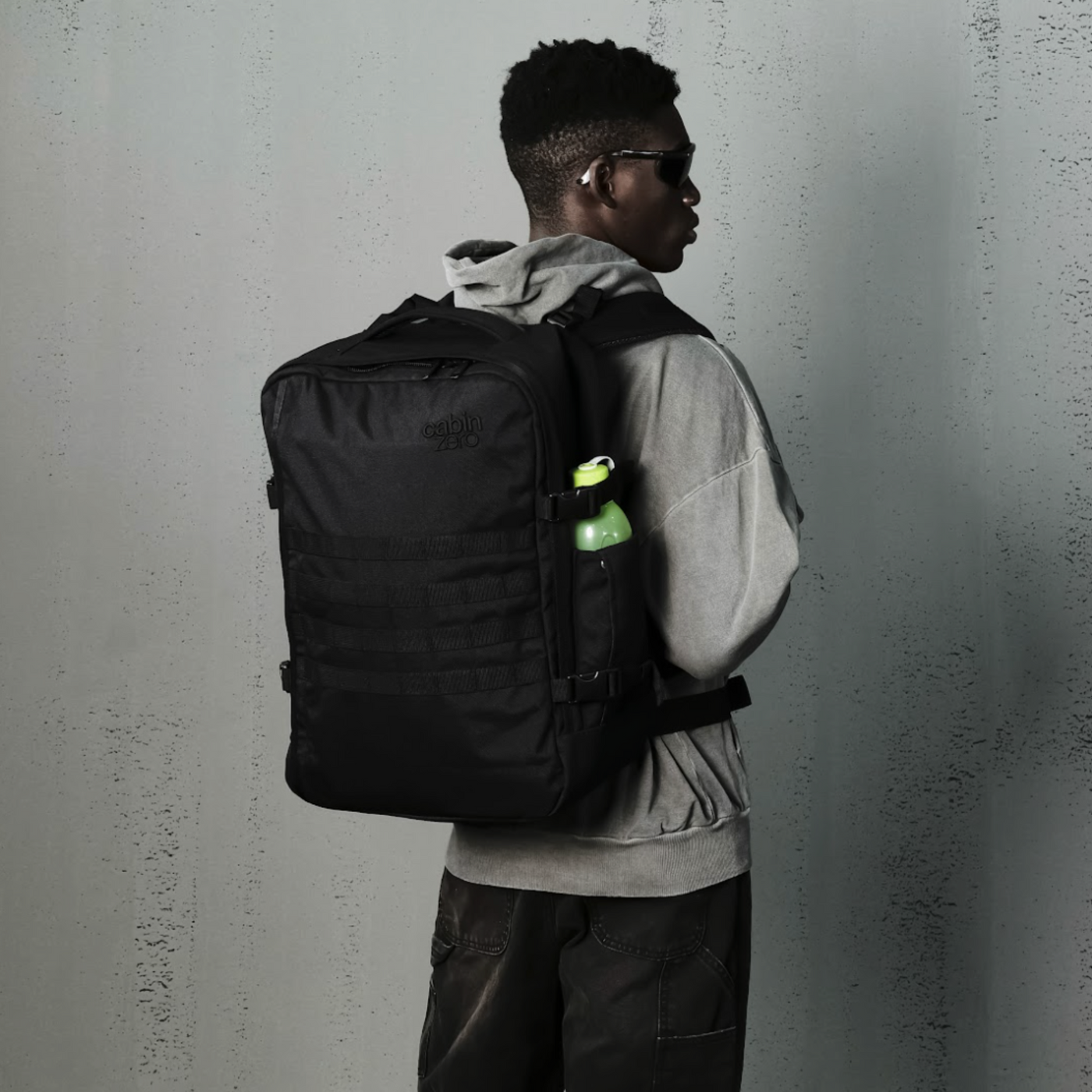 Military 44L Absolute Black CABINZERO