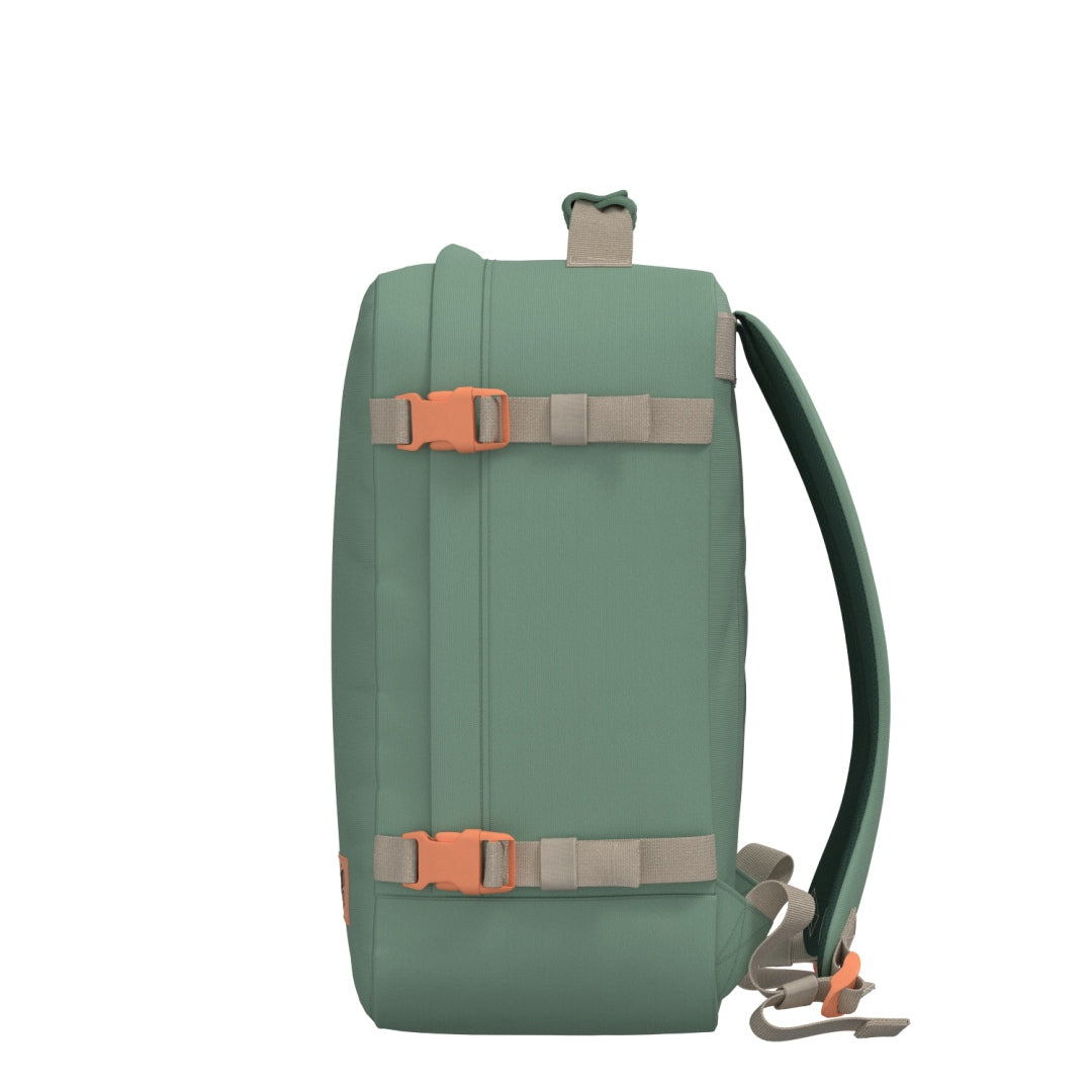 Classic 36L Cabin Backpack Sage Forest